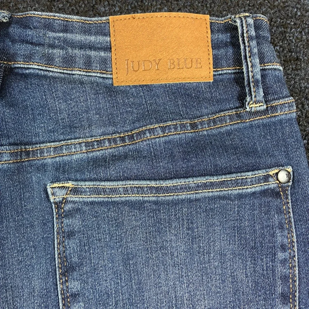 Judy Blue Flare Jeans Women 11/30 JB88739 Distressed High Rise Raw Hem Denim